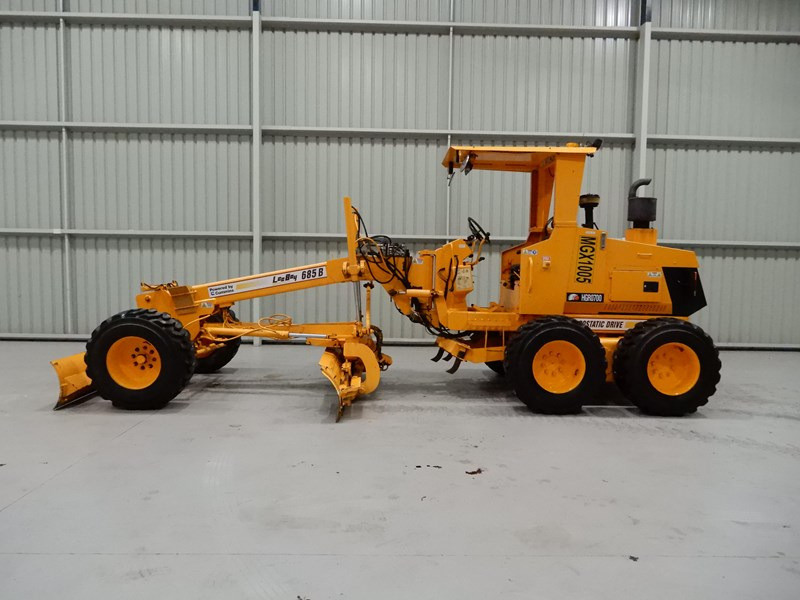 2005 LEE-BOY 685 ARTIC GRADER