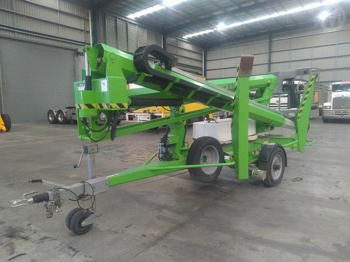 2014 NIFTY 170HPT SAFETY BOOM LIFT