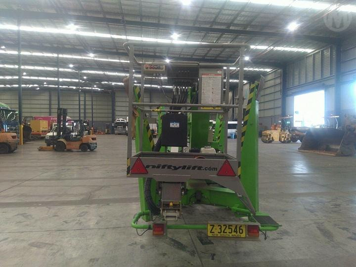2014 NIFTY 170HPT SAFETY BOOM LIFT