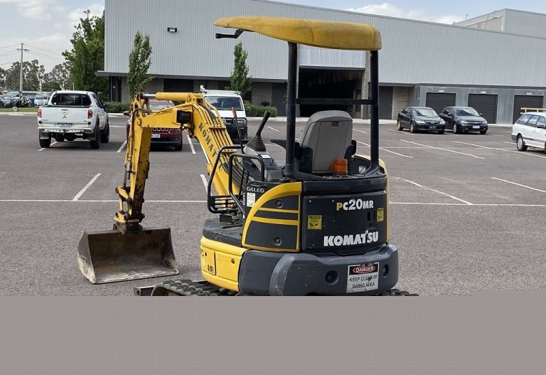 2014 KOMATSU PC20 EXCAVATOR