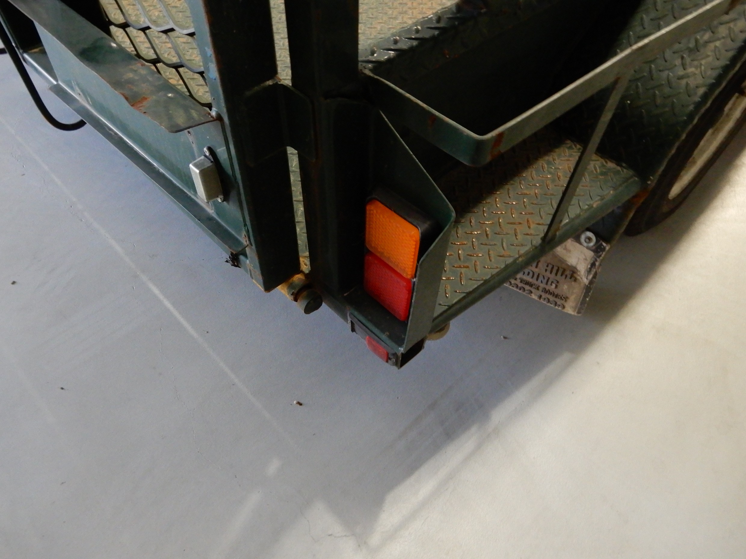 2011 WORKMATE PT35 TAG/PLANT (WITH RAMPS) TRAILER