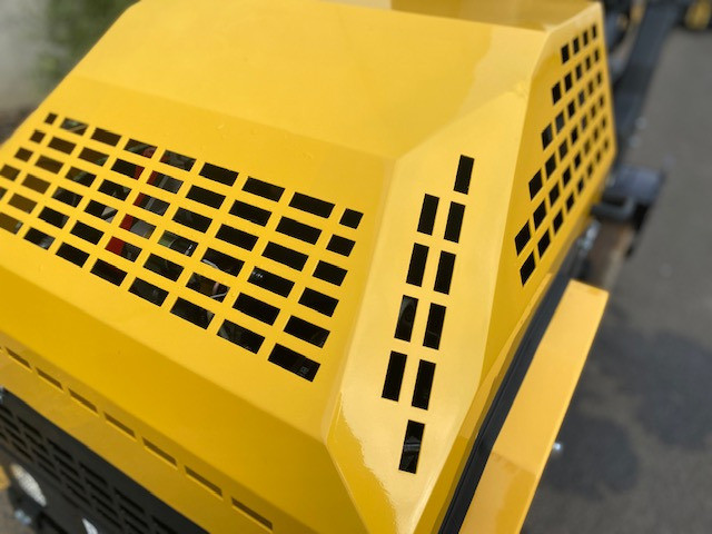 2019 ROADWAY TANDEM VIBRATING ROLLER