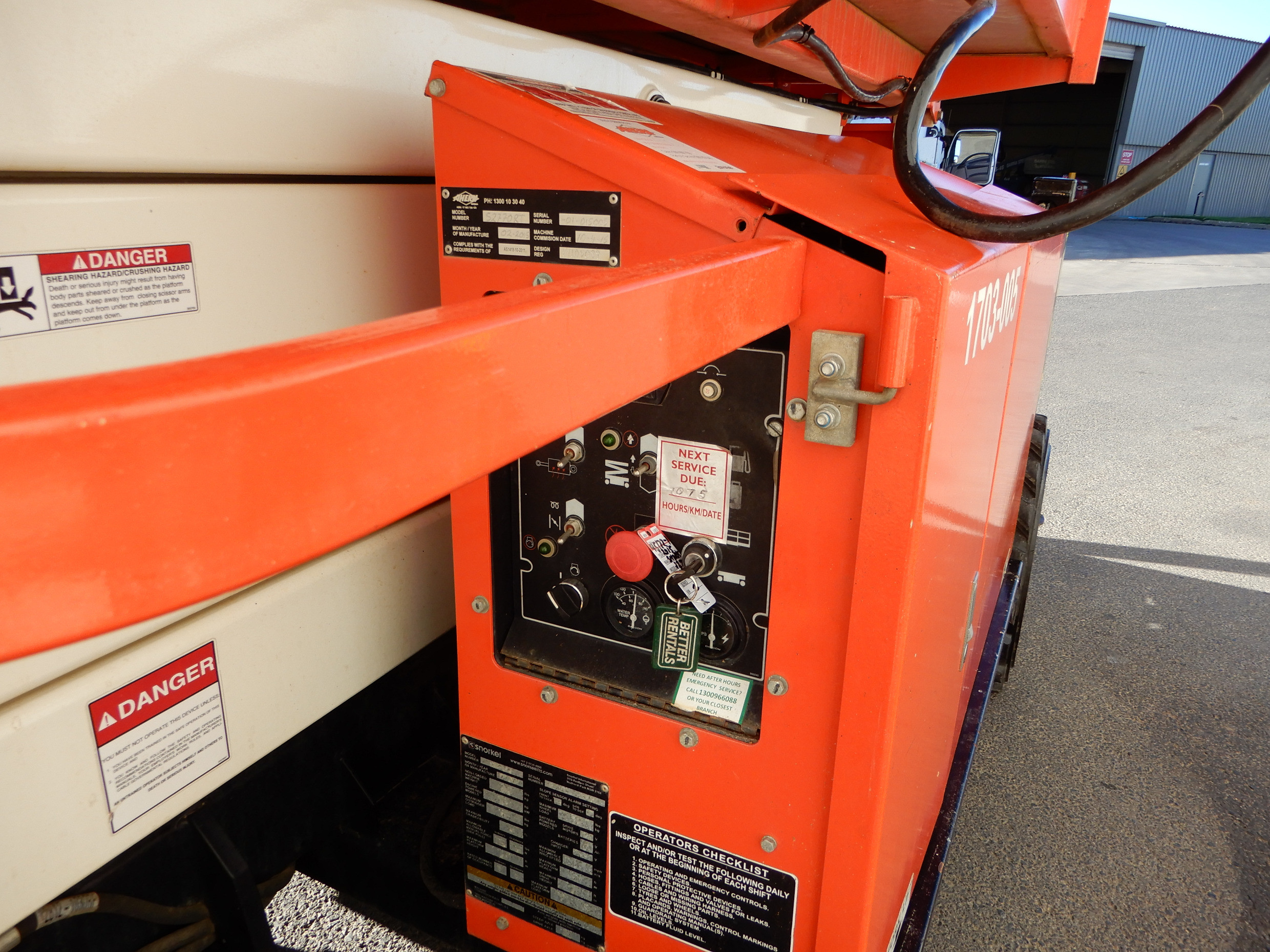 2015 SNORKEL S2770RT SCISSOR LIFT