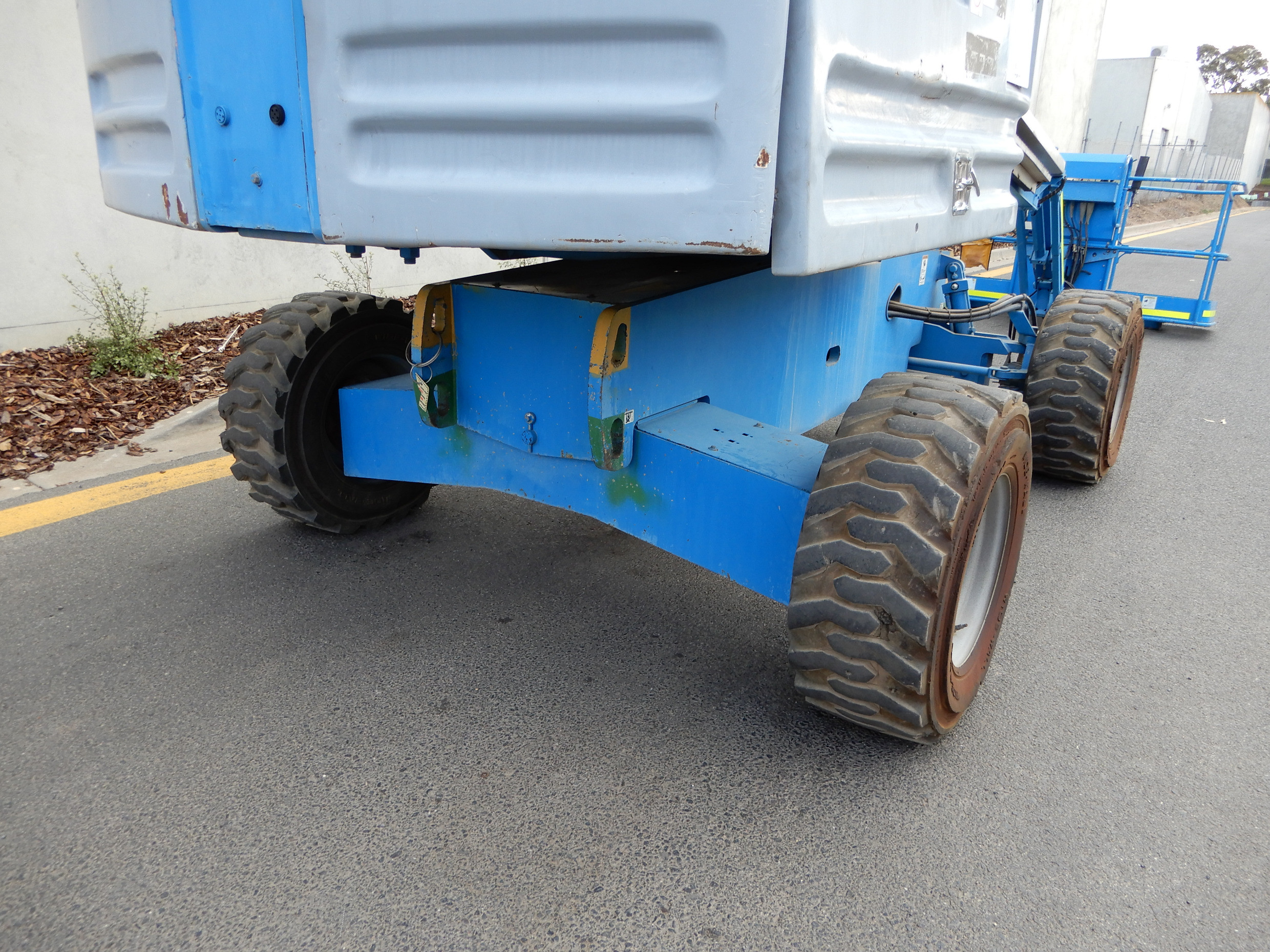 2004 GENIE S45 BOOM LIFT