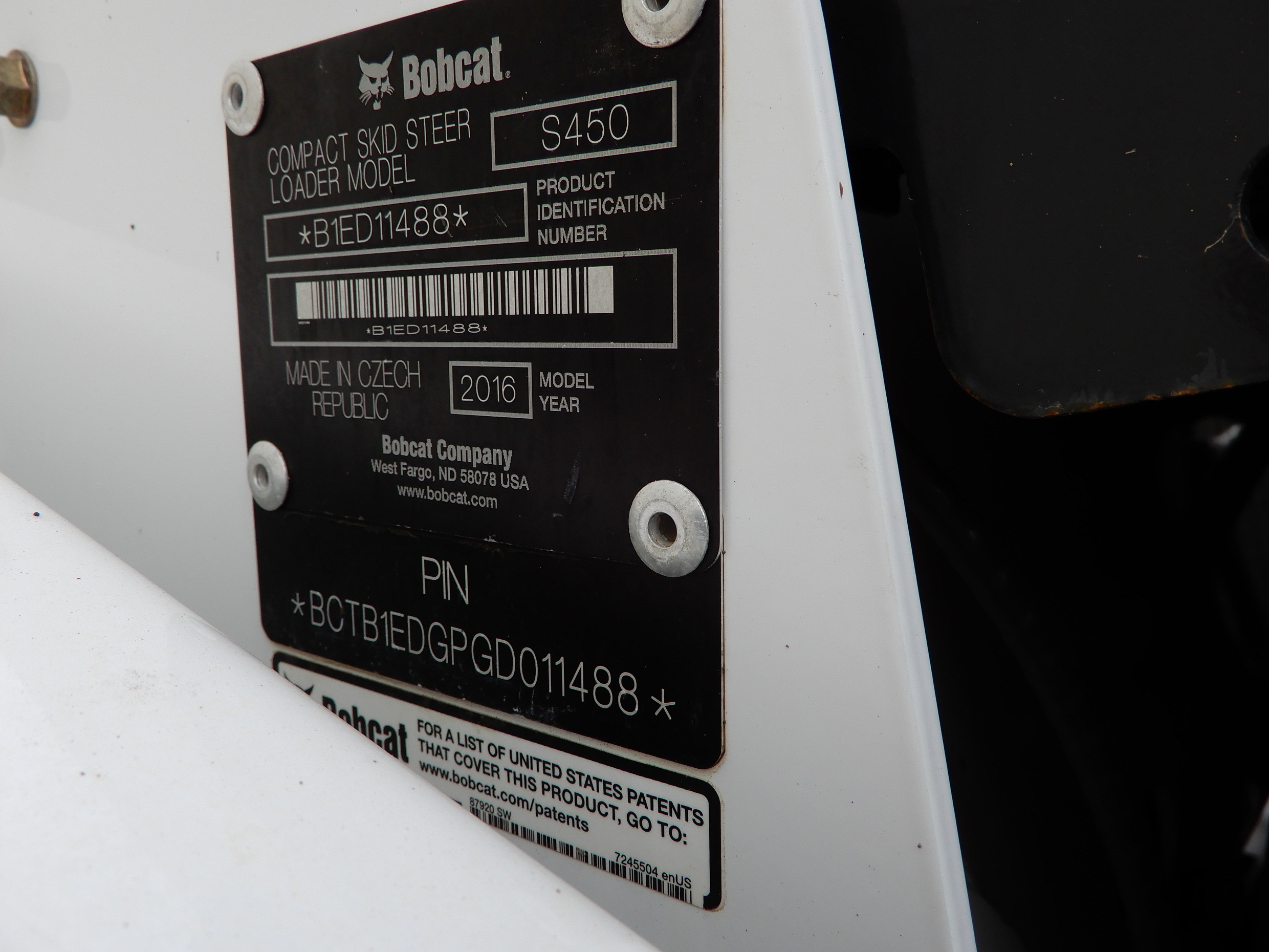 2016 BOBCAT S450 SKID STEER LOADER 