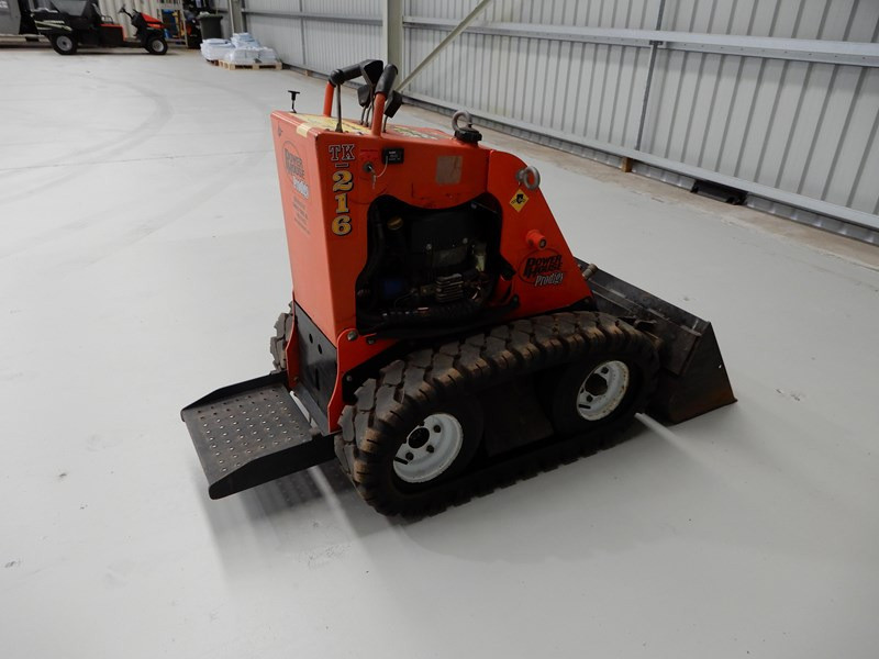 KANGA TK216 LOADER SKID STEER