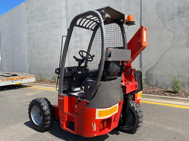 2011 MANITOU TMT25 FORKLIFT TRUCK MOUNTED FORK/HANDLER