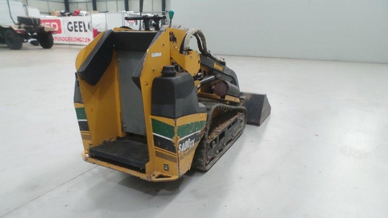 2009 VERMEER S400TX LOADER
