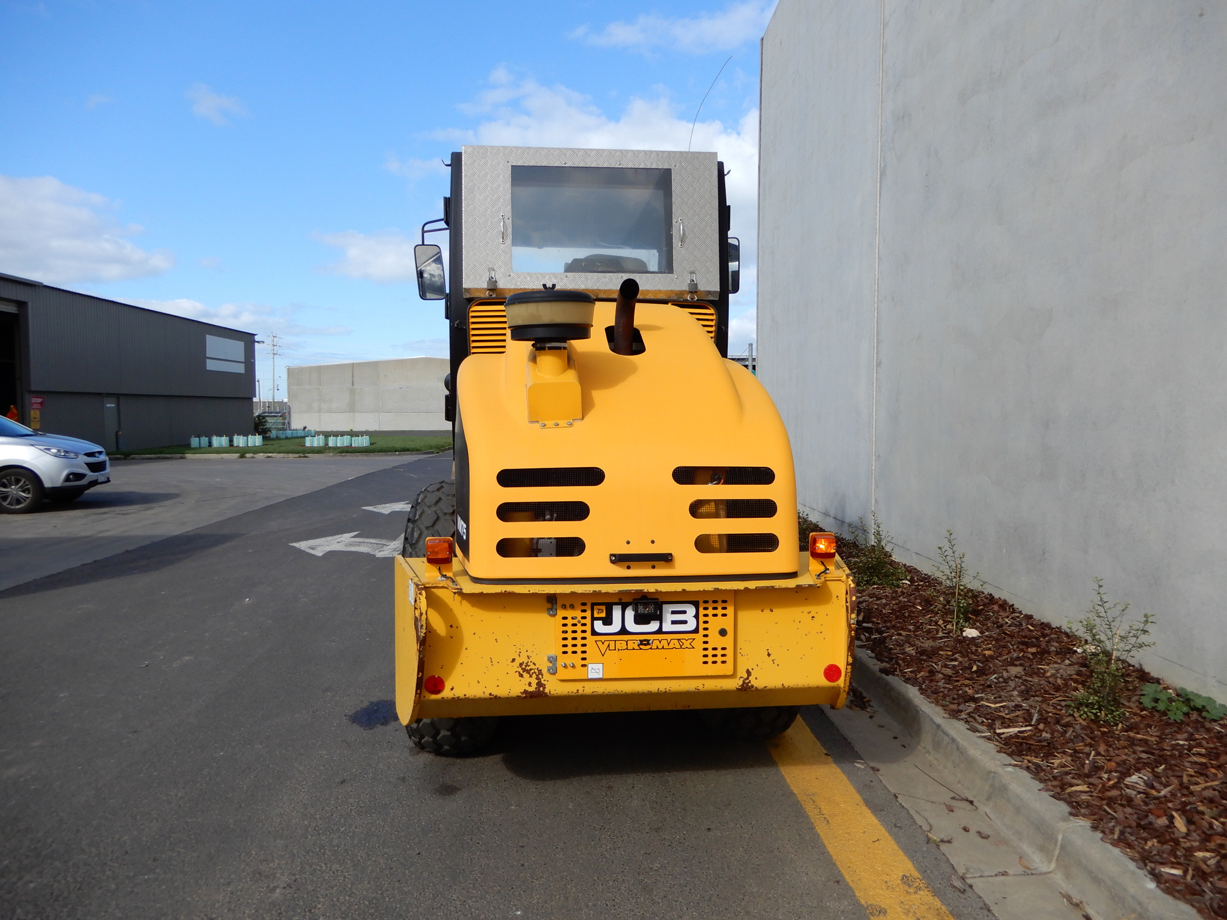 2010 JCB VM 75 VIBROMAX VIBRATING ROLLER