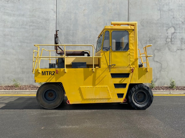 1993 MULTIPAC VP200 STATIC ROLLER