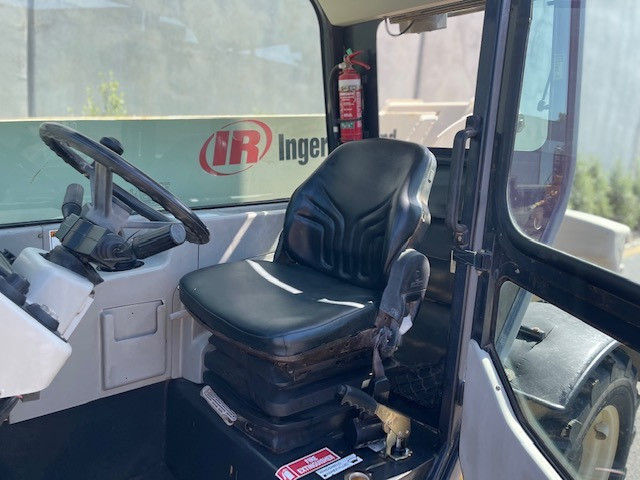 INGERSOLL-RAND VR-530C TELESCOPIC HANDLER