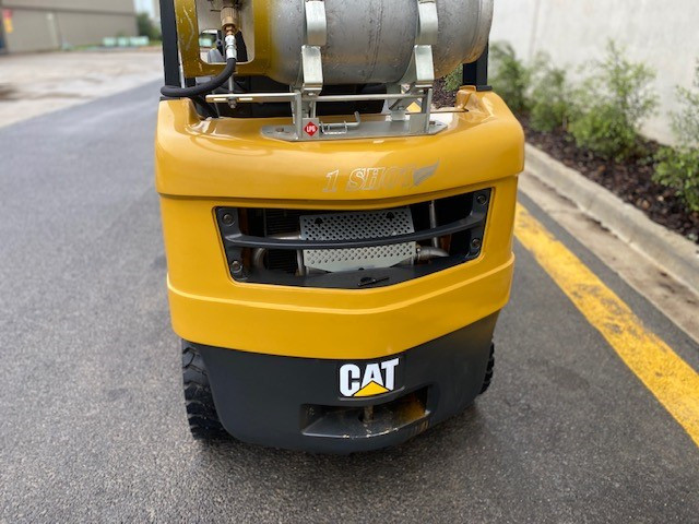 2017 CATERPILLAR B18 FORKLIFT