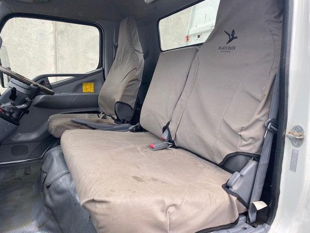 2010 FUSO CANTER TIPPER