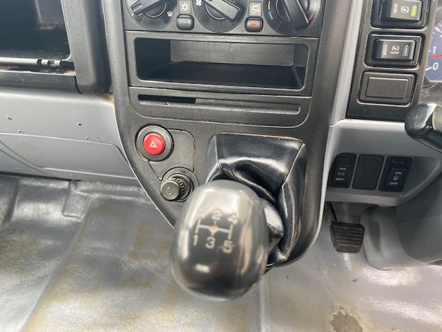 2010 FUSO CANTER TIPPER