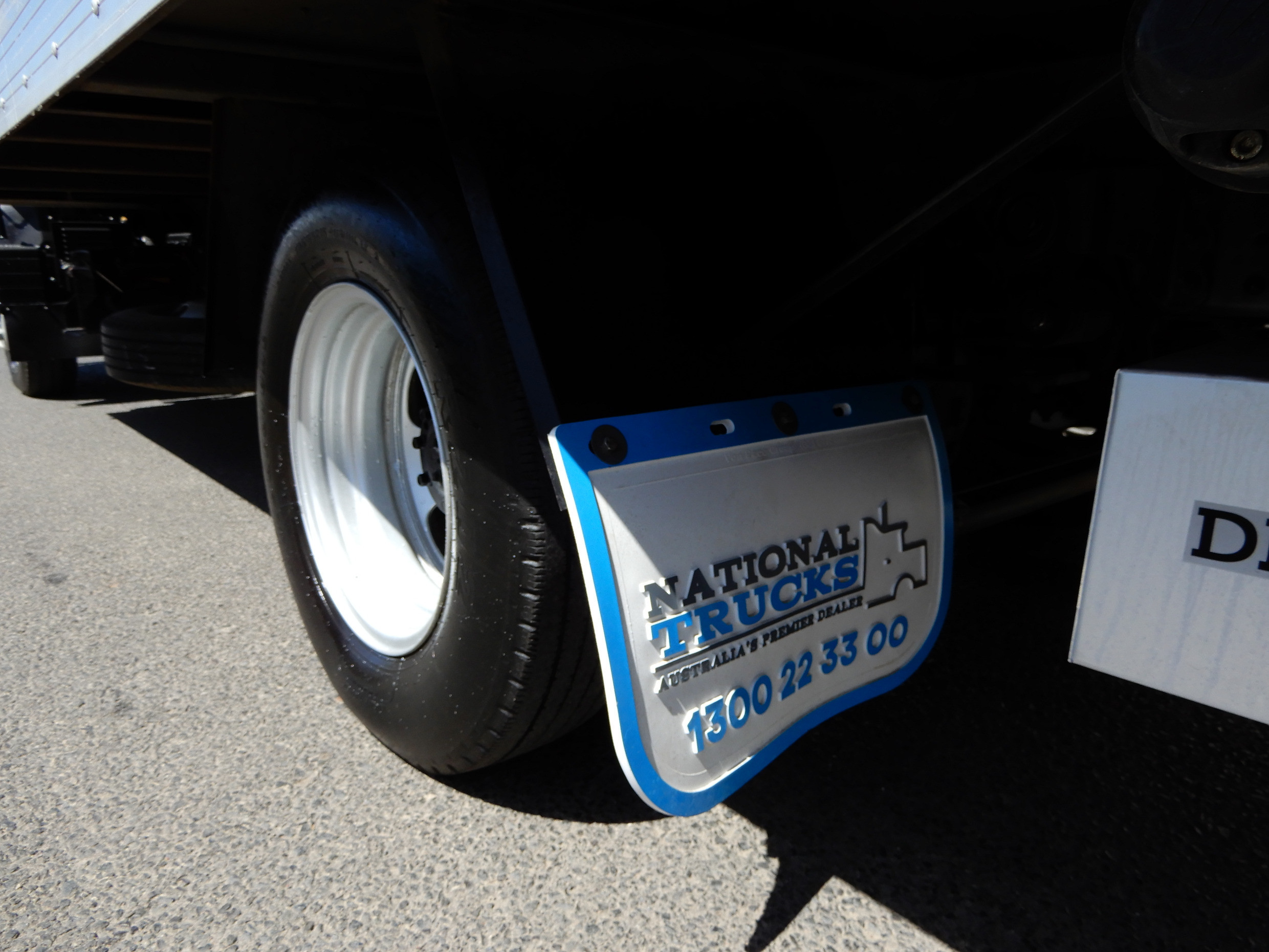 2013 MITSUBISHI FUSO CANTER 515 PANTECH TRUCK