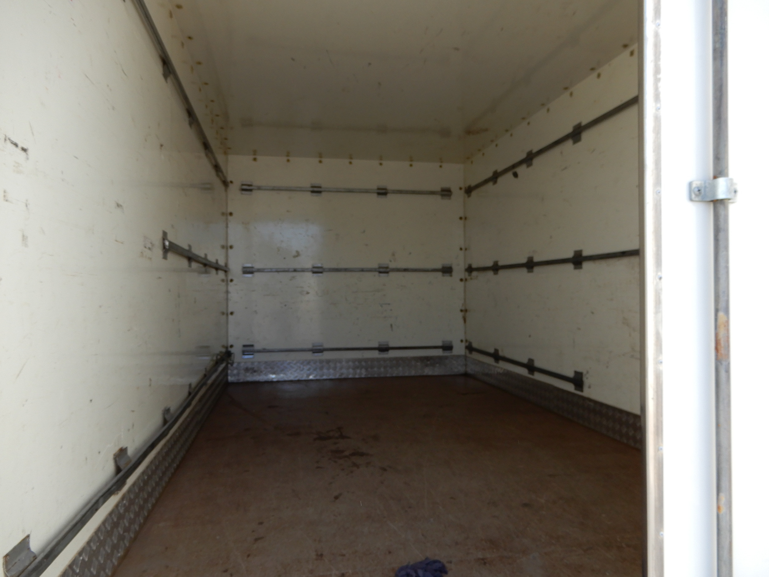 2013 MITSUBISHI FUSO CANTER 515 PANTECH TRUCK