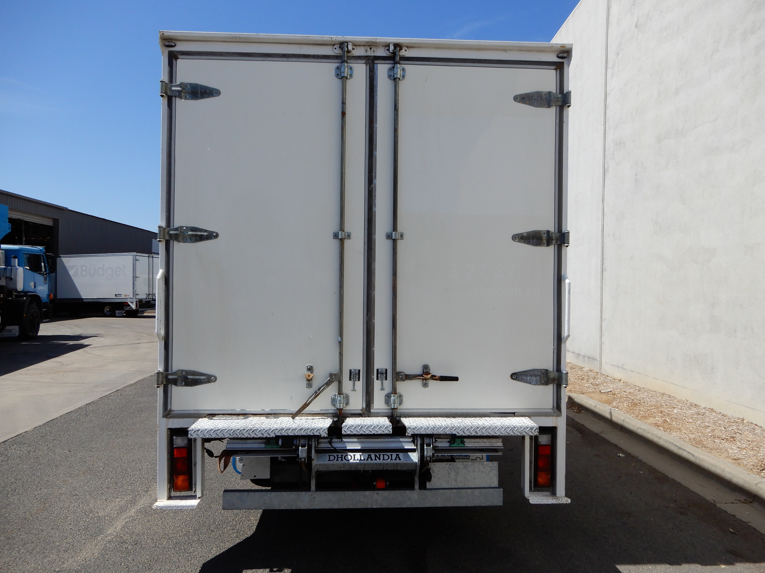 2013 MITSUBISHI FUSO CANTER 515 PANTECH TRUCK