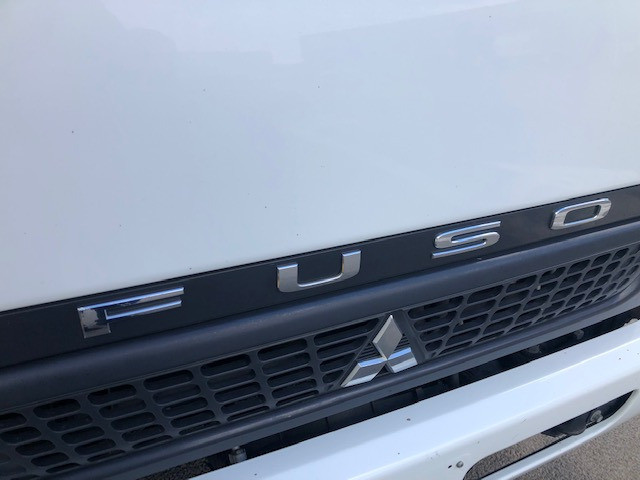 2010 FUSO CANTER 815 TRUCK PANTECH
