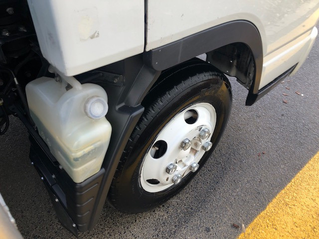 2010 FUSO CANTER 815 TRUCK PANTECH