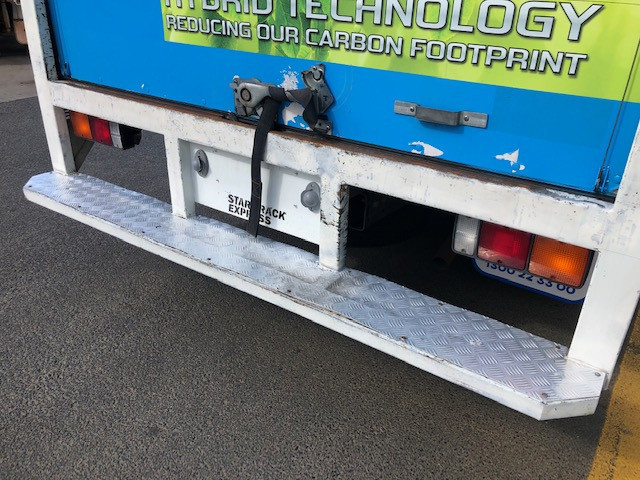 2010 FUSO CANTER 815 TRUCK PANTECH