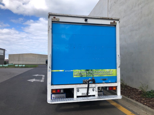 2010 FUSO CANTER 815 TRUCK PANTECH