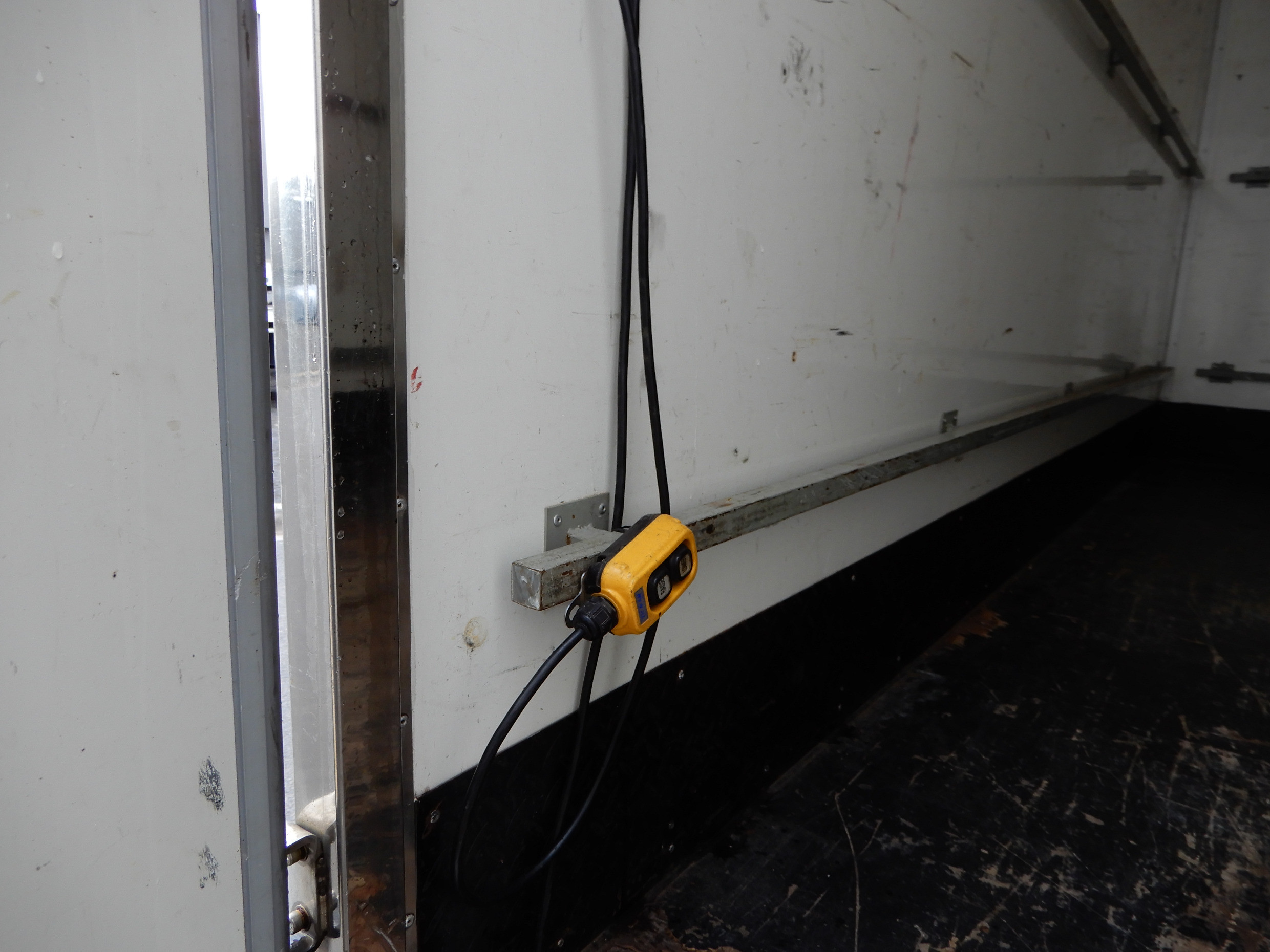 2015 FUSO CANTER 515 TRUCK AUTOMATIC PANTECH