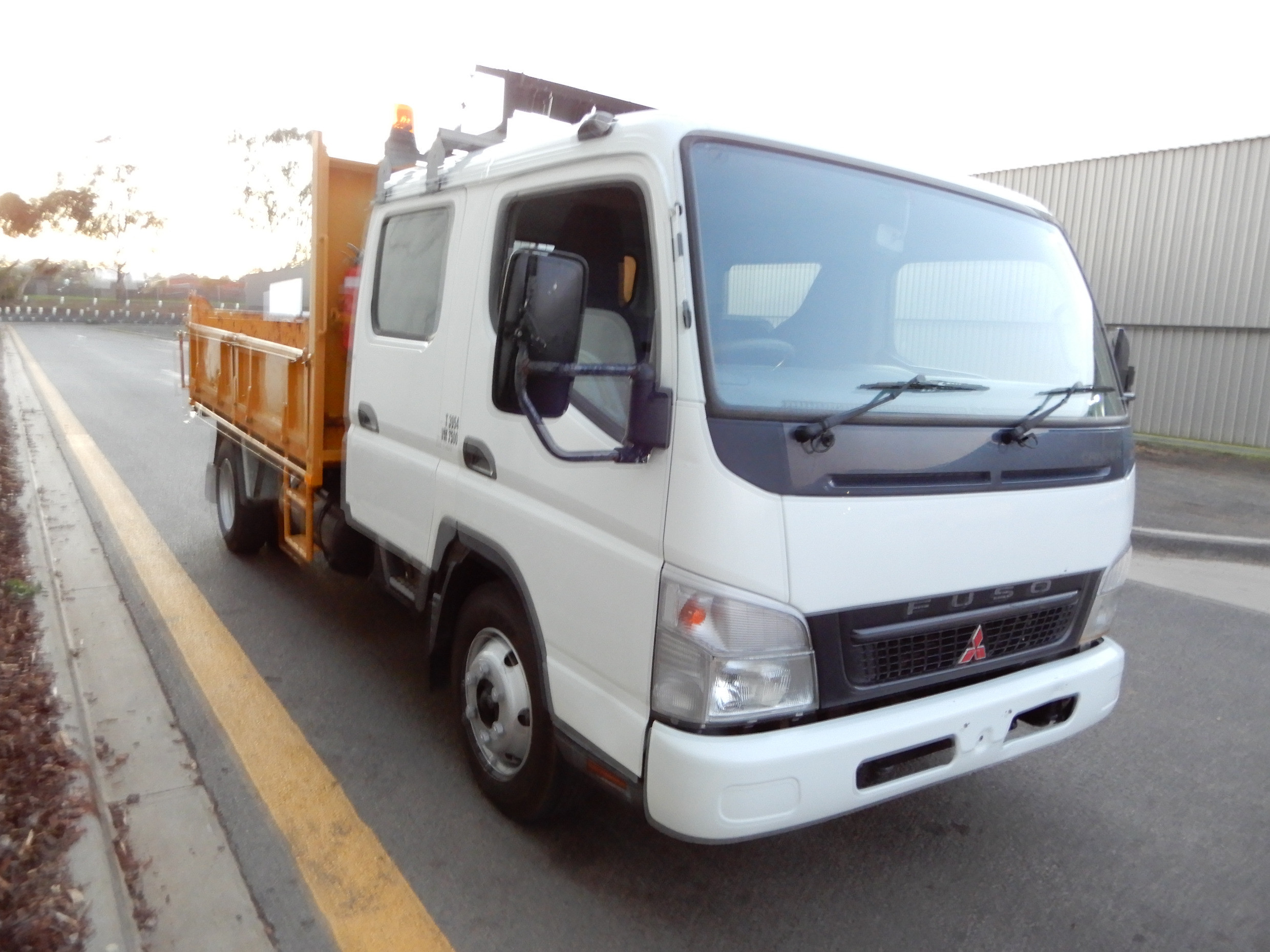 2008 MITSUBISHI CANTER MANUAL TIPPER
