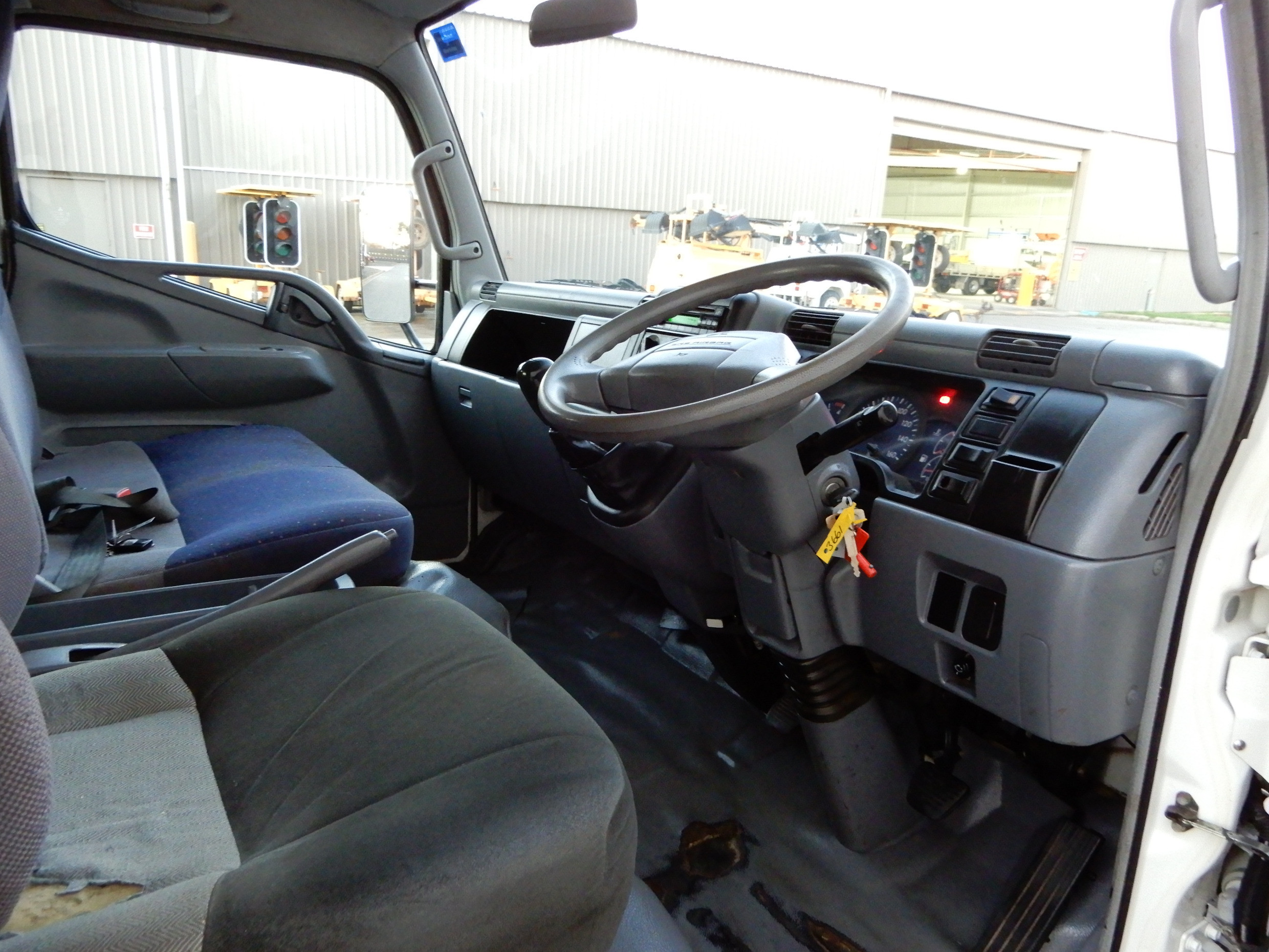 2008 MITSUBISHI CANTER MANUAL TIPPER