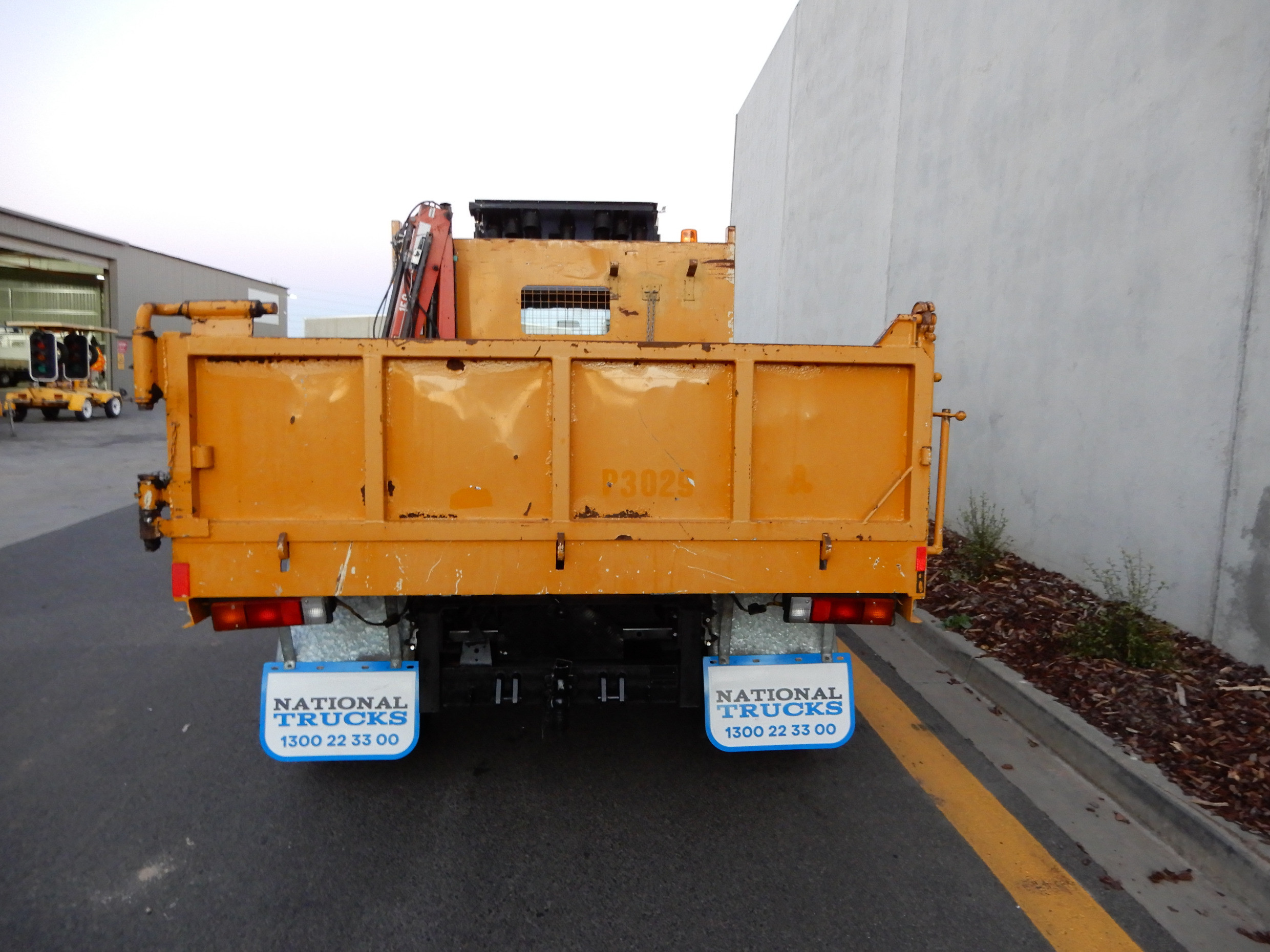 2008 MITSUBISHI CANTER MANUAL TIPPER