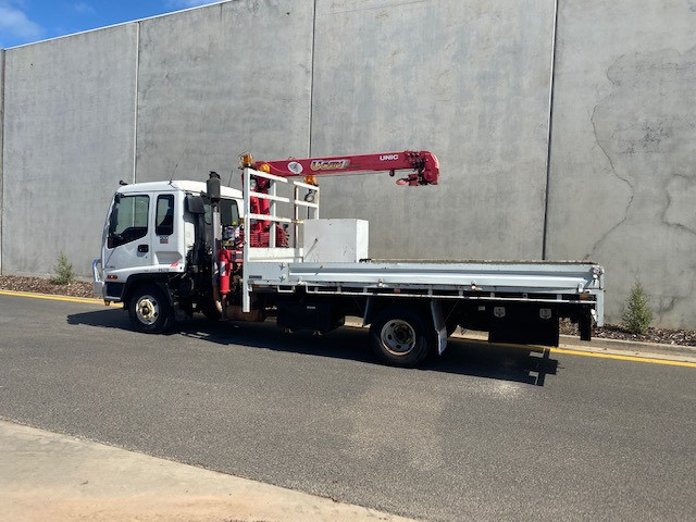 2005 ISUZU FRR500 TRUCK CRANE TRUCK