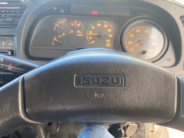 2005 ISUZU FRR500 TRUCK CRANE TRUCK