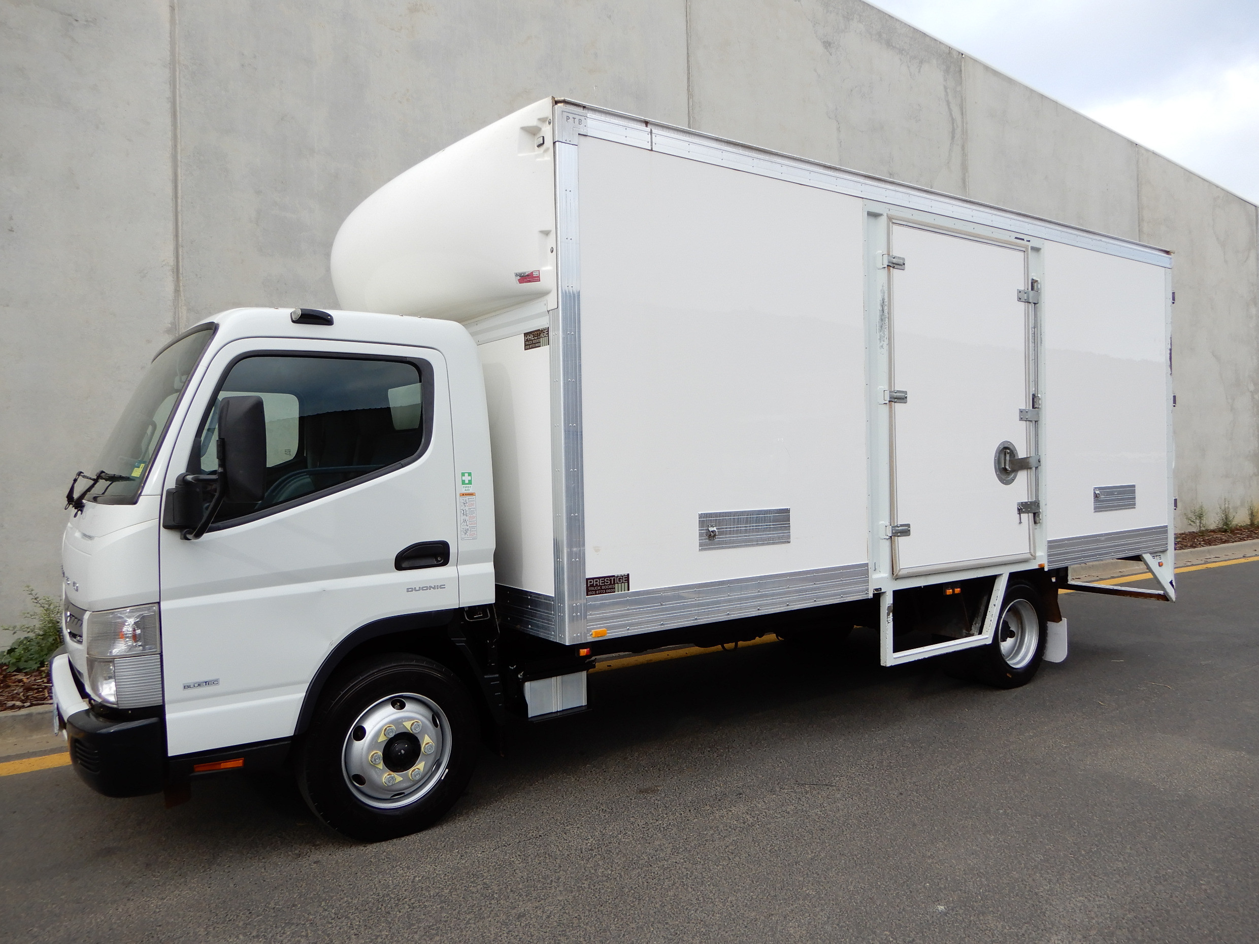 2013 FUSO CANTER 918 AUTOMATIC PANTECH