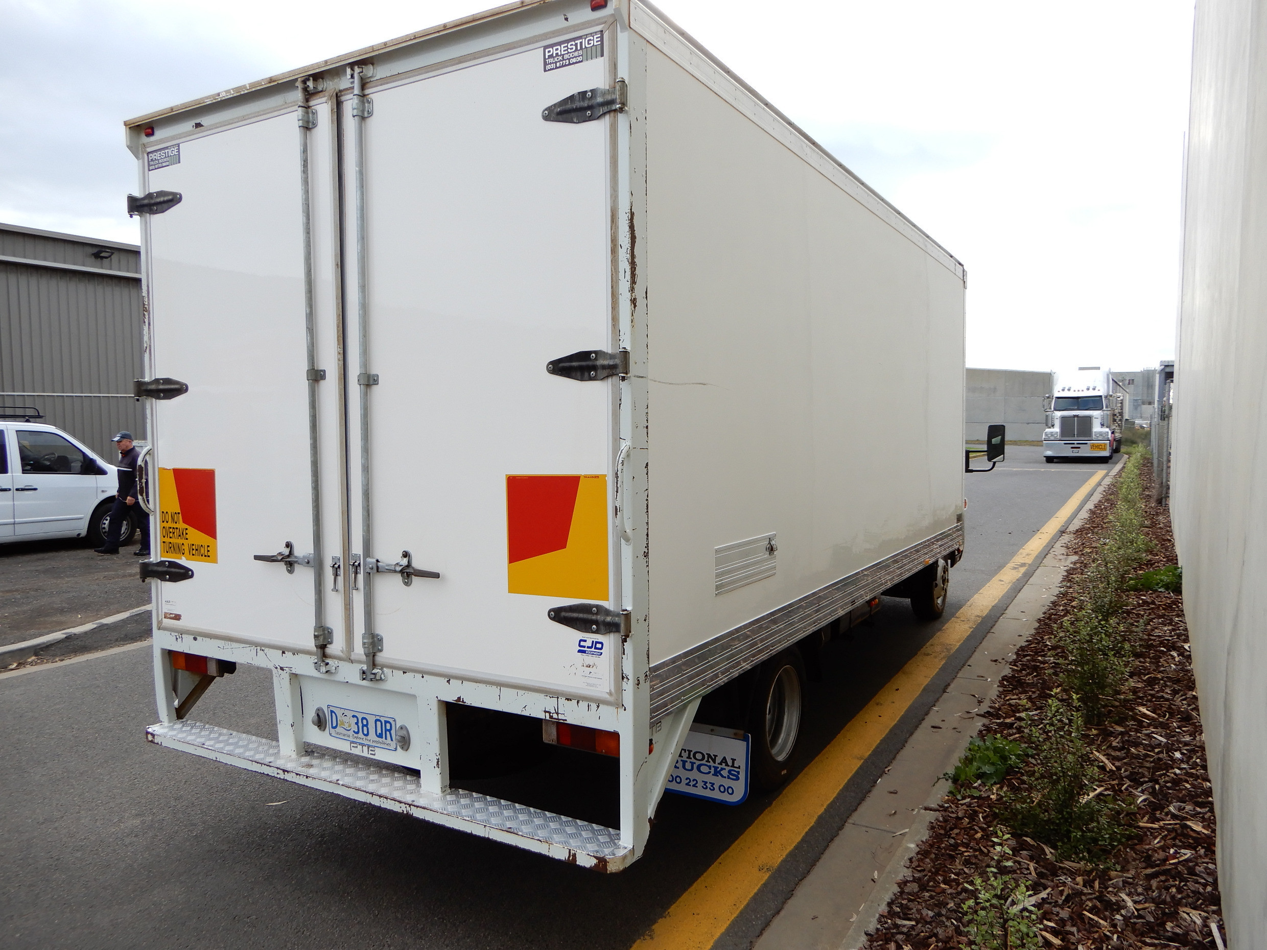 2013 FUSO CANTER 918 AUTOMATIC PANTECH