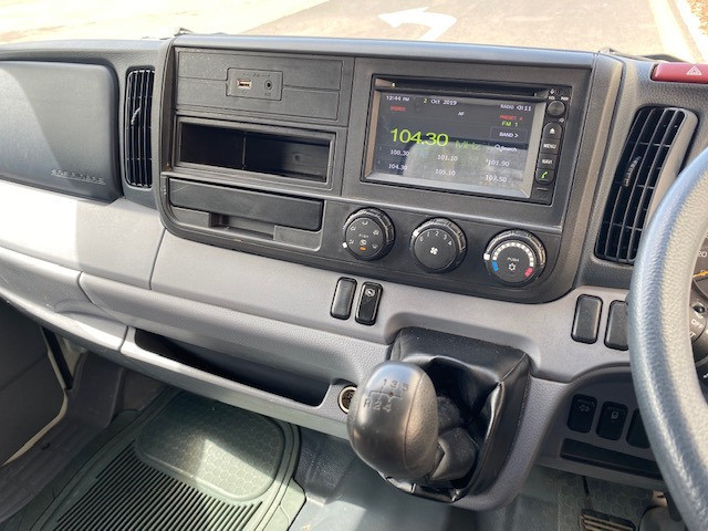2014 FUSO CANTER TIPPER