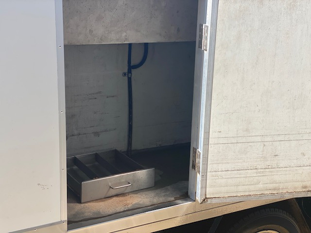 2010 ISUZU NLR200 MANUAL PANTECH