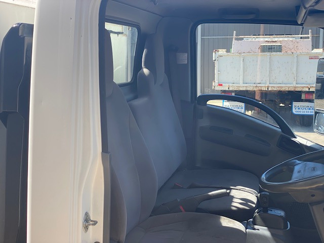 2010 ISUZU NLR200 MANUAL PANTECH