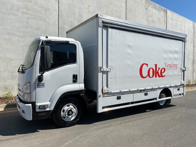 2013 ISUZU FRR500 MANUAL CURTAINSIDER TRUCK