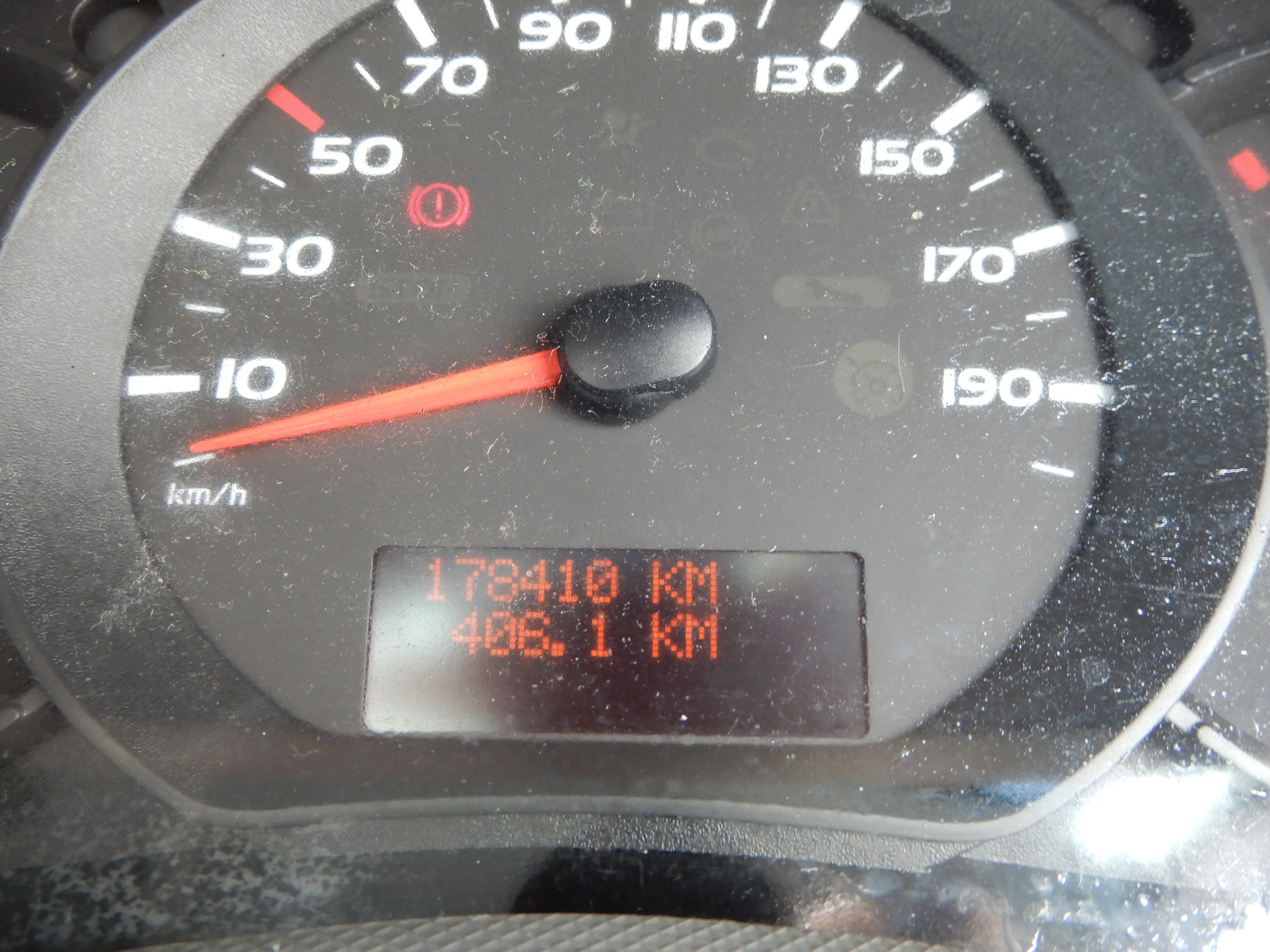 2013 RENAULT MASTER AUTOMATIC REFRIGERATED TRUCK