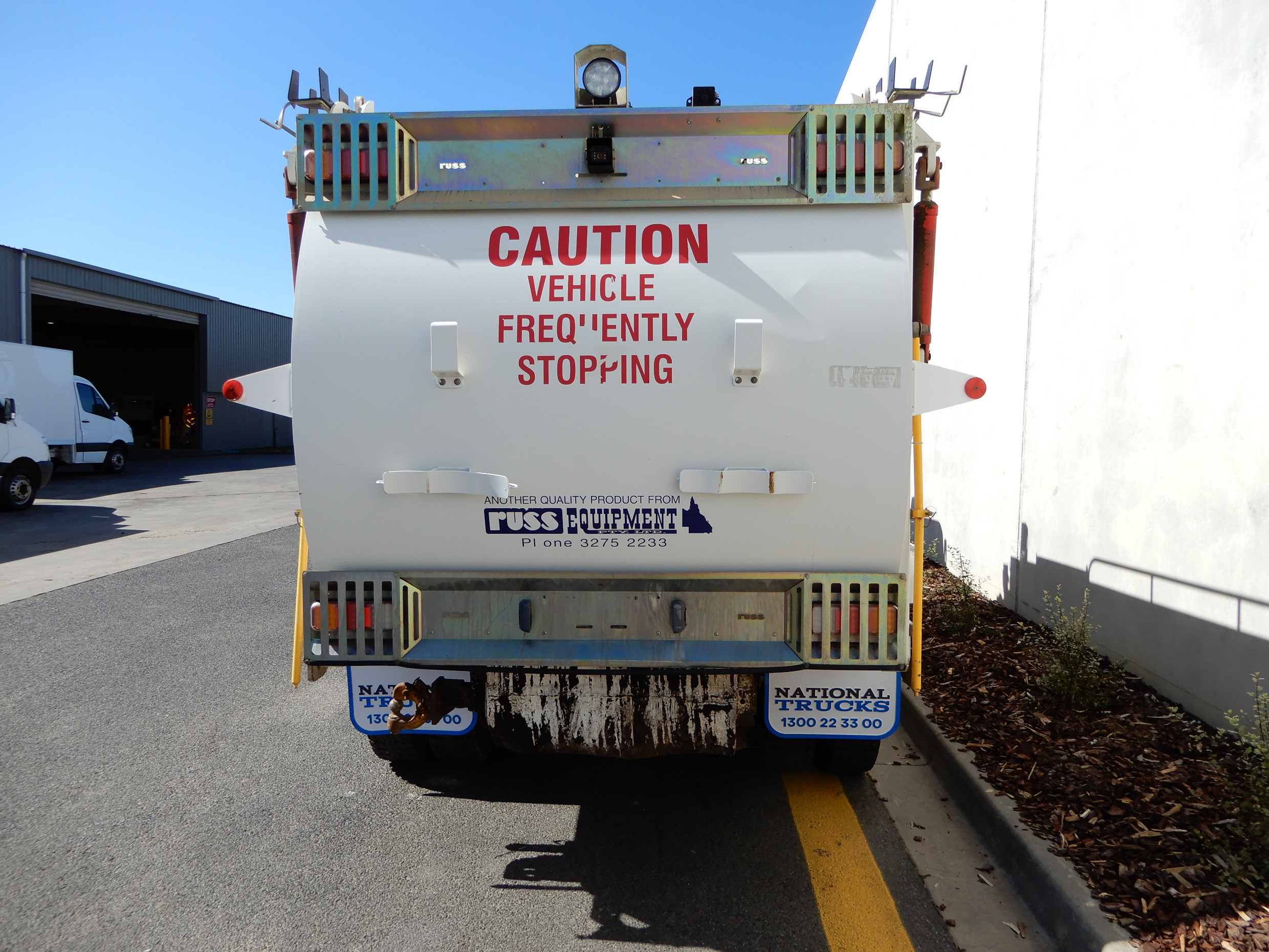 2013 ISUZU NQR450 MANUAL WASTE DISPOSAL