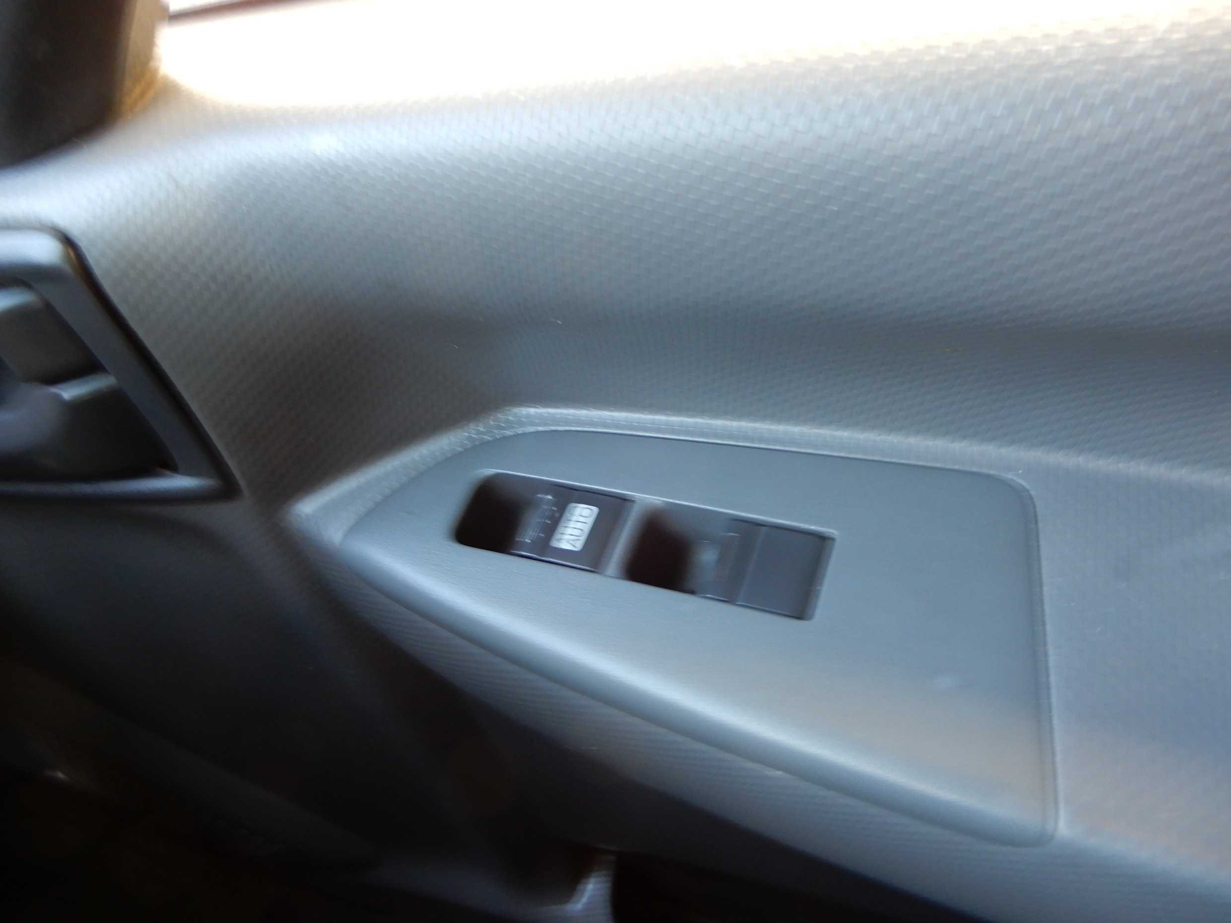 2013 ISUZU NQR450 MANUAL WASTE DISPOSAL