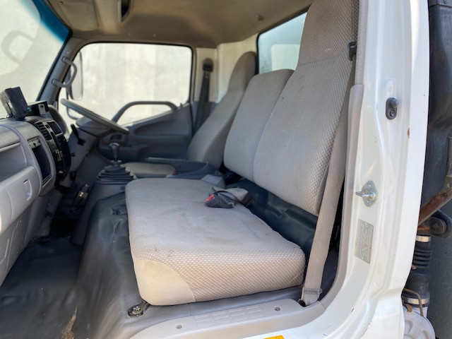 2006 HINO DUTRO MANUAL TIPPER