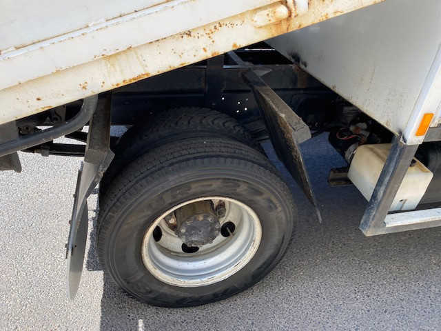 2006 HINO DUTRO MANUAL TIPPER