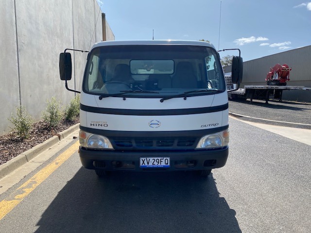 2006 HINO DUTRO MANUAL TIPPER