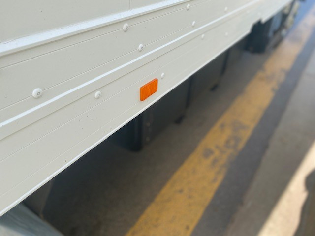 2005 HINO DUTRO PANTECH