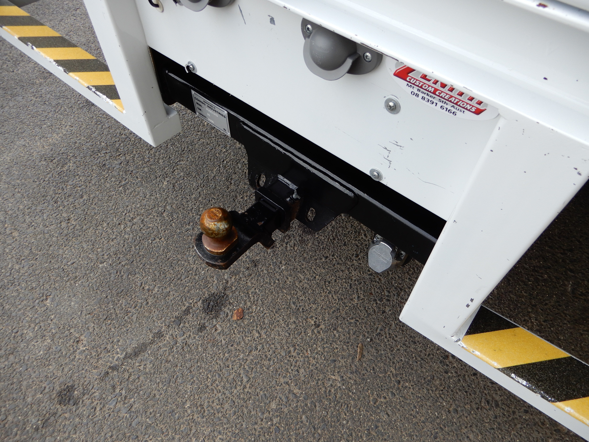 2016 FUSO CANTER 515 AUTOMATIC TRAY TRUCK