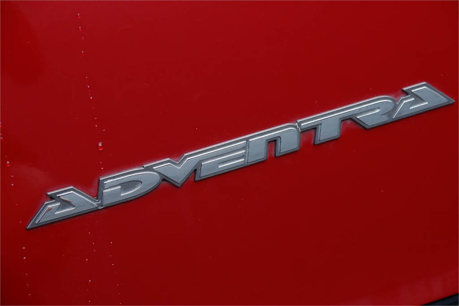 2004 HOLDEN ADVENTRA VY II CX8 AUTOMATIC WAGON