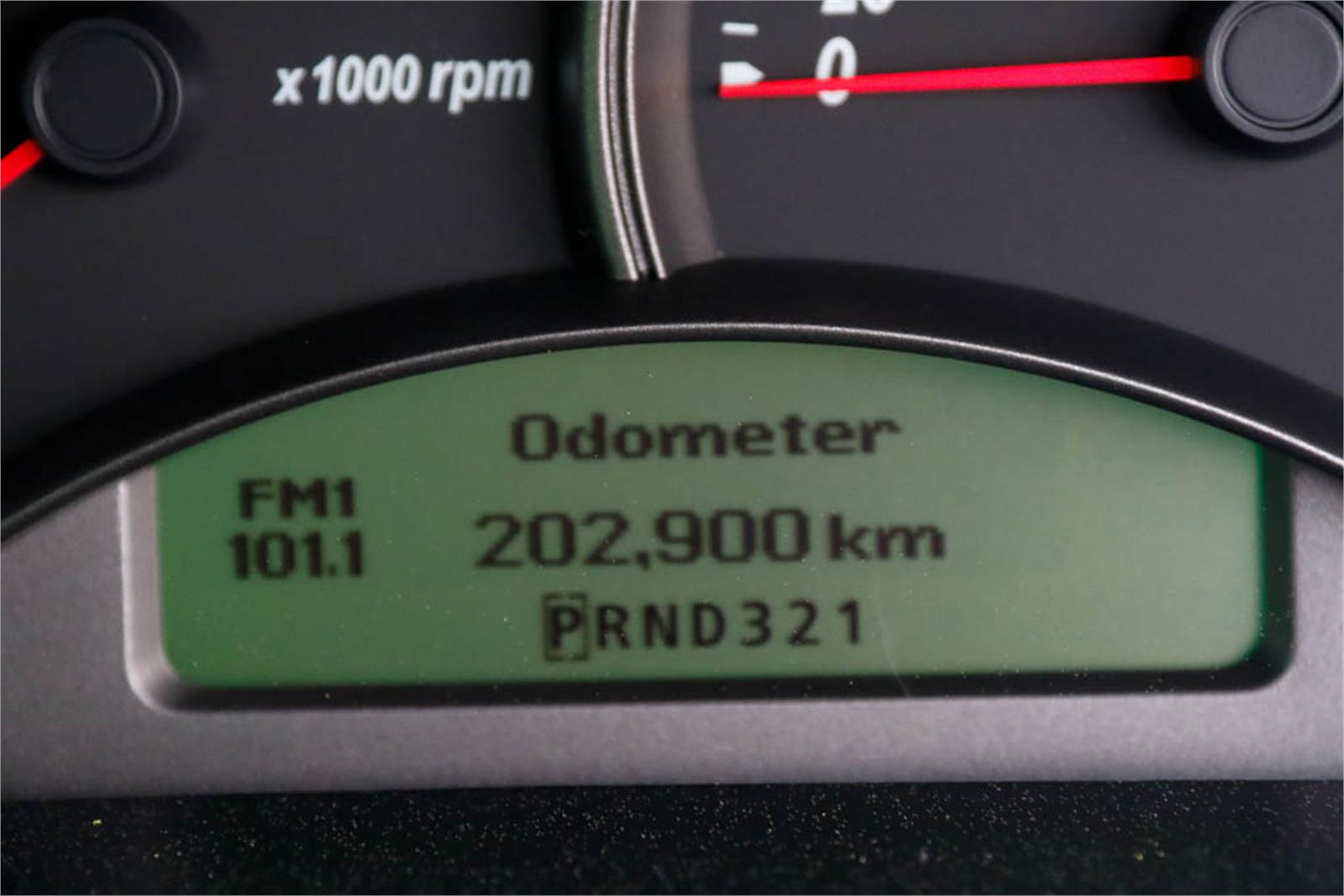 2004 HOLDEN ADVENTRA VY II CX8 AUTOMATIC WAGON