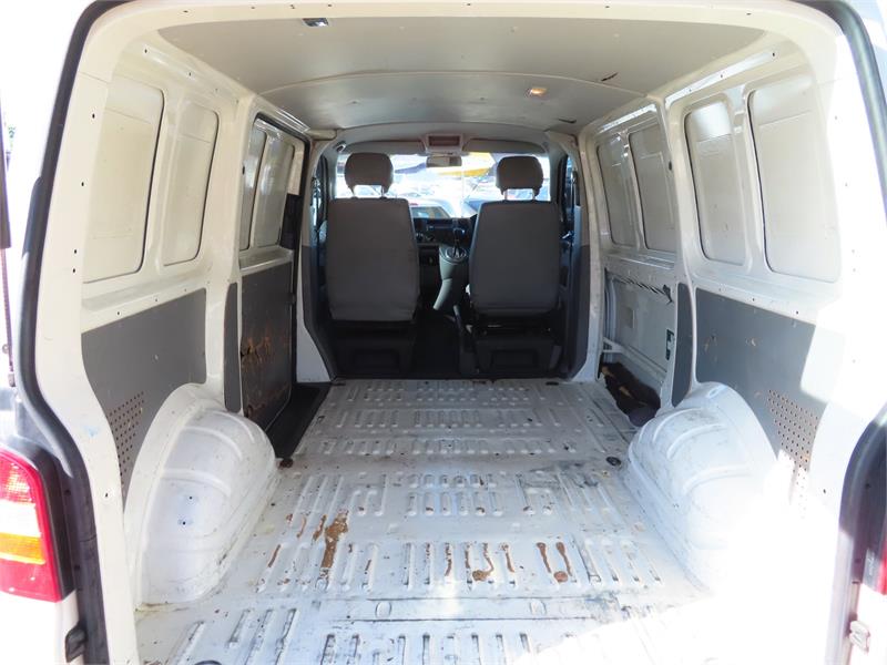 2005 VOLKSWAGEN TRANSPORTER T5 SPORTS AUTOMATIC VAN