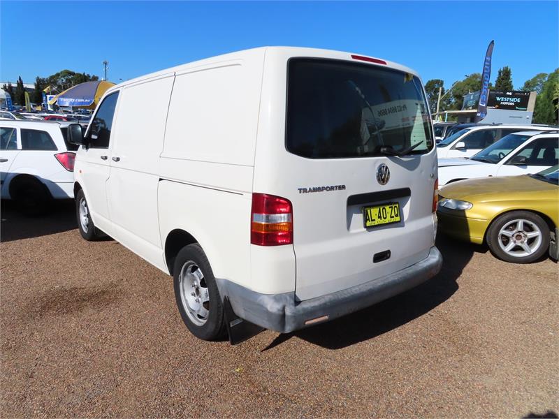 2005 VOLKSWAGEN TRANSPORTER T5 SPORTS AUTOMATIC VAN