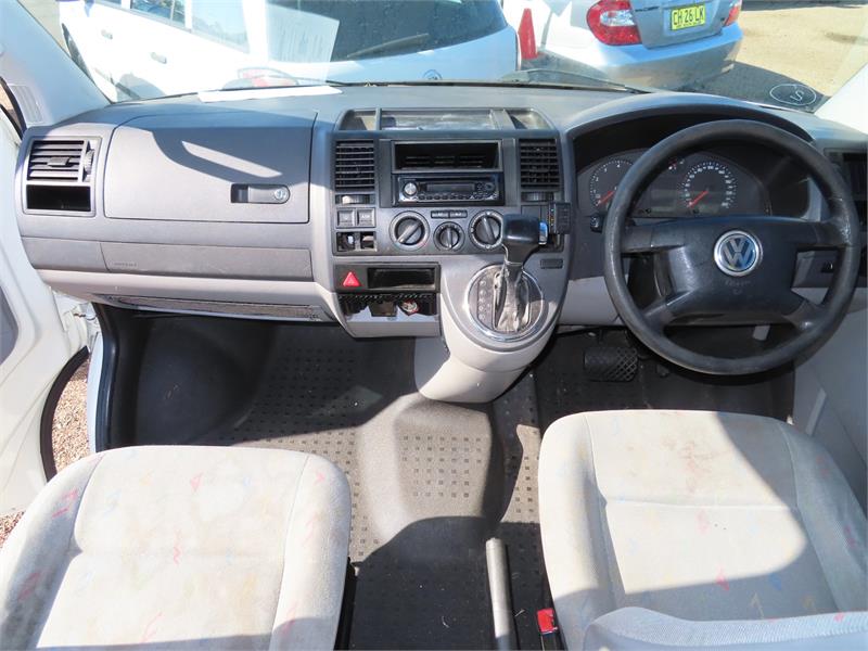 2005 VOLKSWAGEN TRANSPORTER T5 SPORTS AUTOMATIC VAN